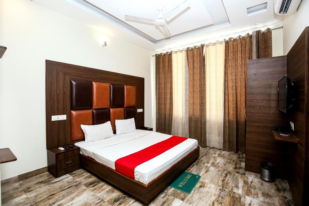 Hotel Woodcrest Zirakpur Chandigarh - Luxury Rooms Eksteriør billede